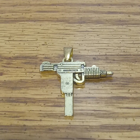 316 stainless steel uzi pendant - Picture 2 of 3